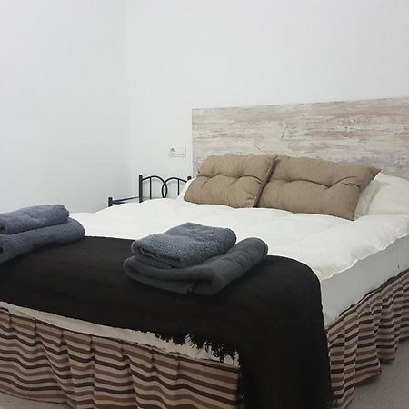 Apartamentos La Bastida 토타나 외부 사진
