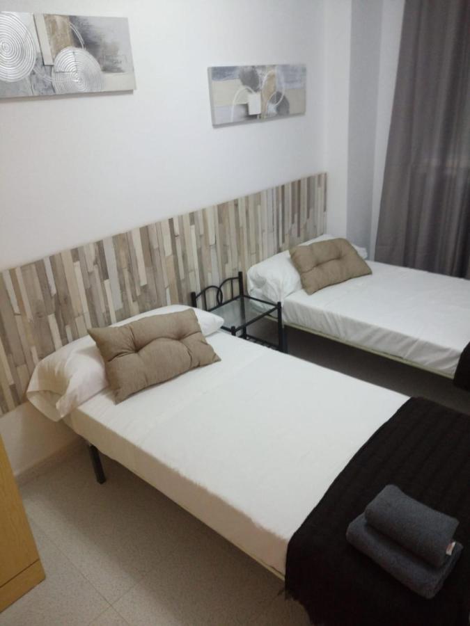 Apartamentos La Bastida 토타나 외부 사진