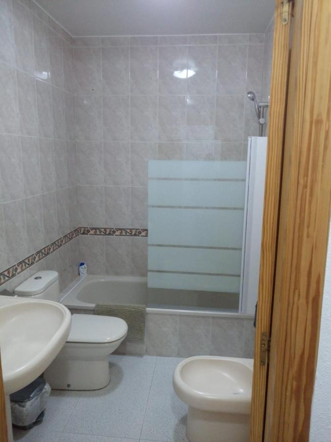 Apartamentos La Bastida 토타나 외부 사진