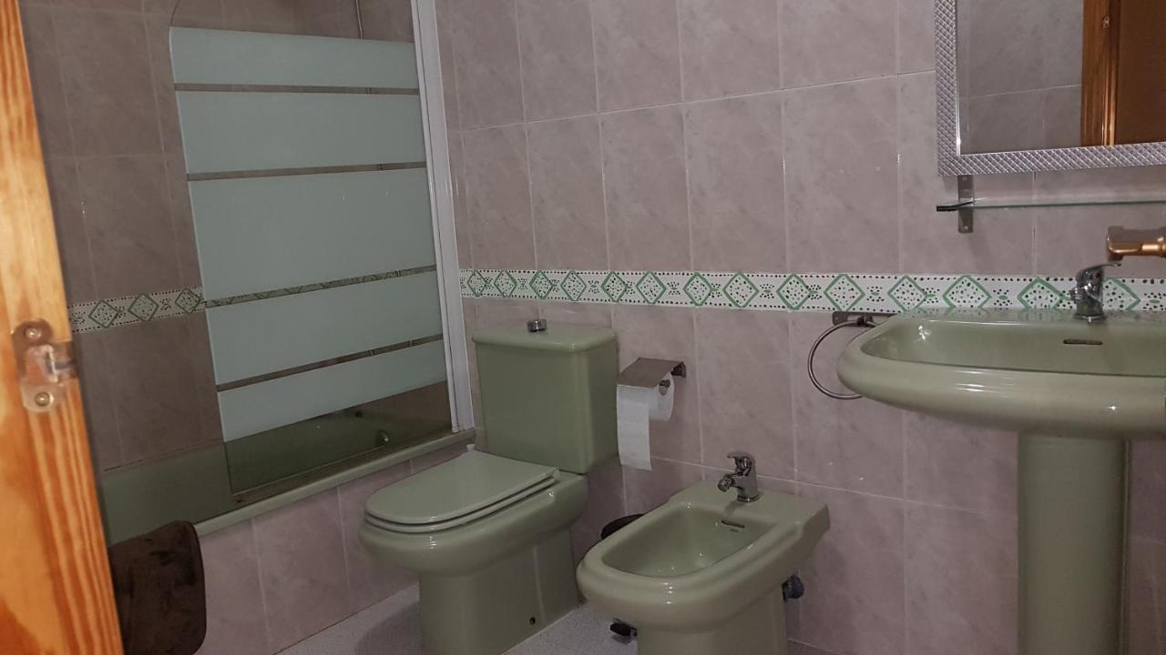 Apartamentos La Bastida 토타나 외부 사진