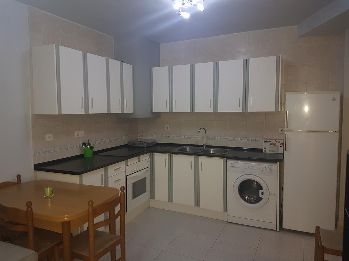 Apartamentos La Bastida 토타나 외부 사진