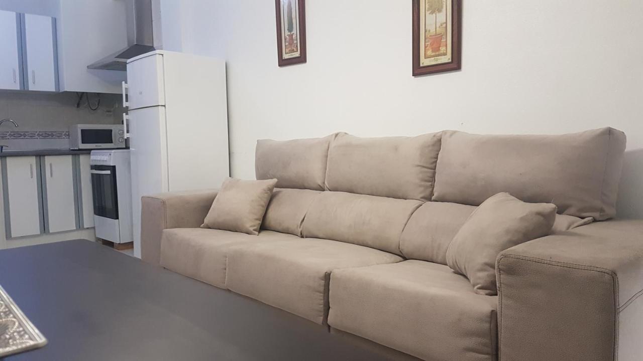 Apartamentos La Bastida 토타나 외부 사진